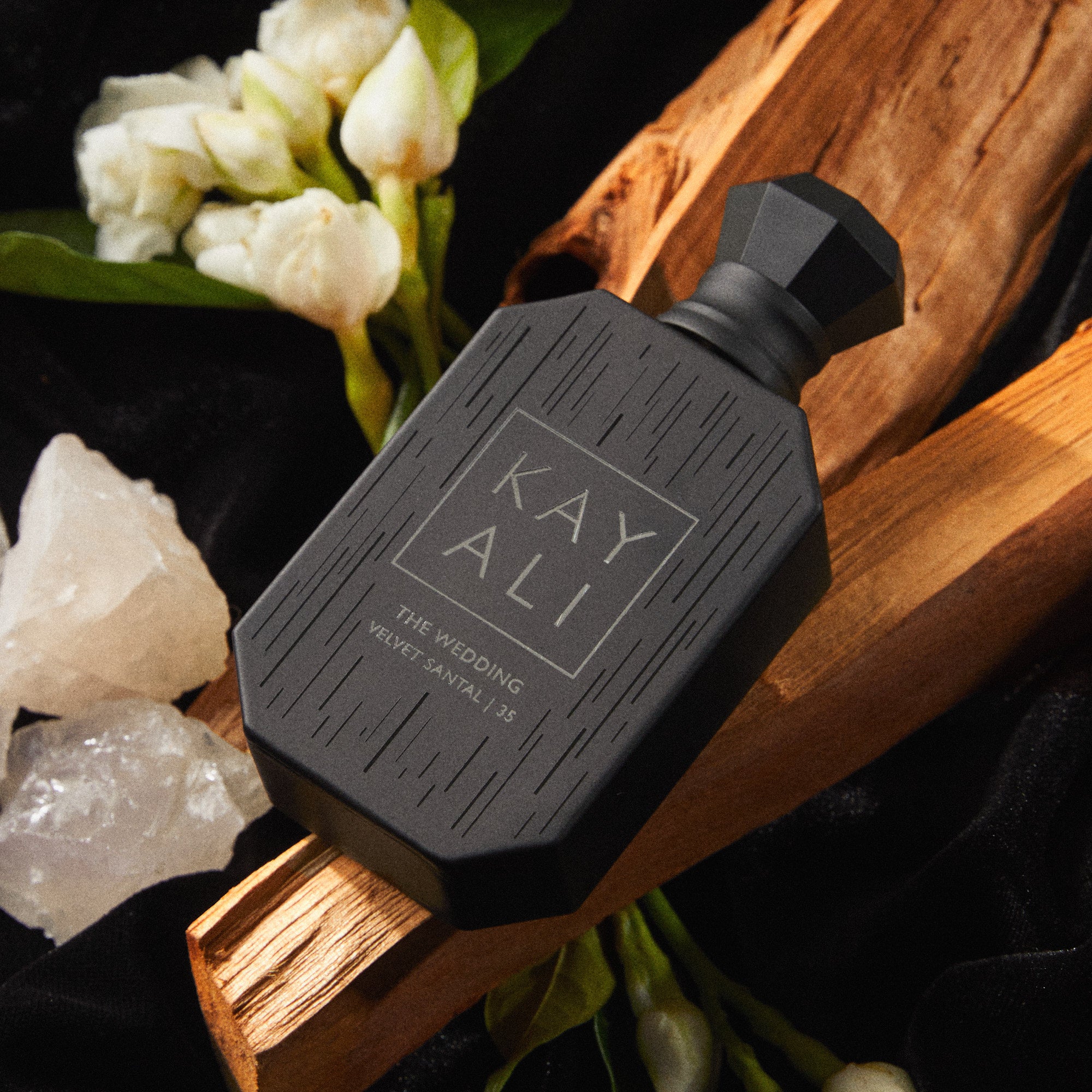 KAYALI The Wedding Velvet Santal | 35 - White Musk & Floral Perfume