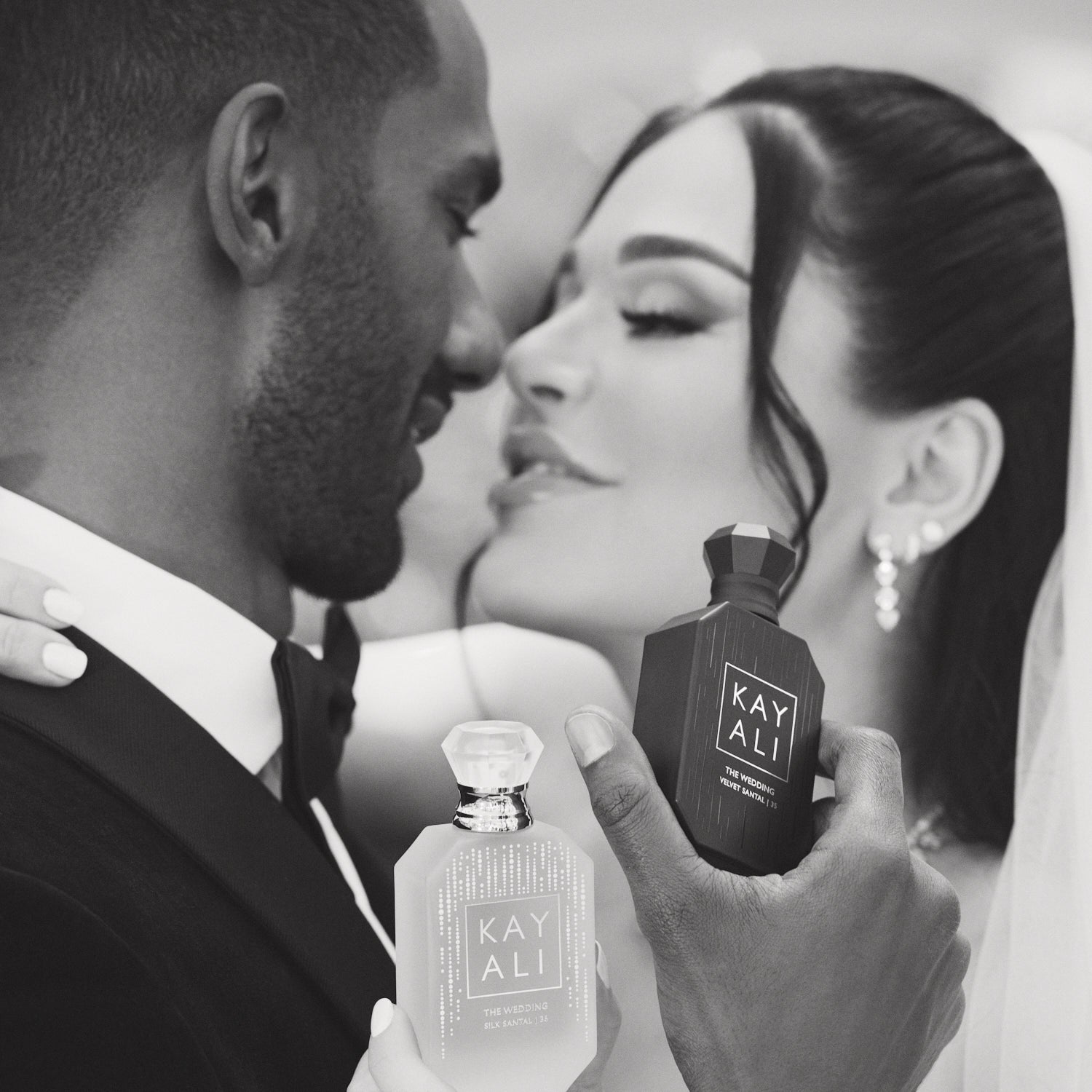 KAYALI The Wedding Velvet Santal | 35 - White Musk & Floral Perfume